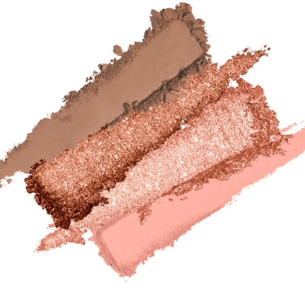 ‼️LAST ONE‼️🎃BOGO🎃🆕✨ Born This Way The Natural Nude - Picture 5 of 11
